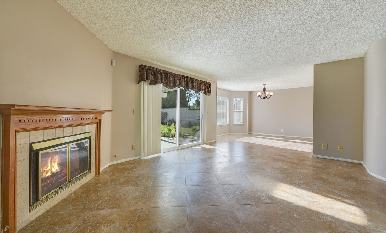 4545   Via Del Buey  , Yorba Linda CA: 