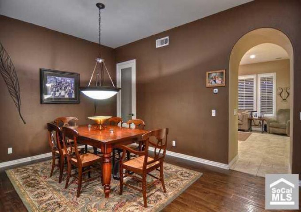 18668 Oaklawn Ln, Yorba Linda CA: 