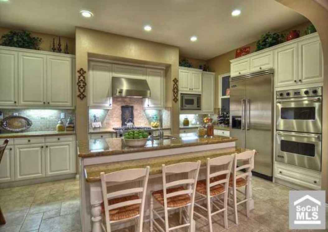 18668 Oaklawn Ln, Yorba Linda CA: 