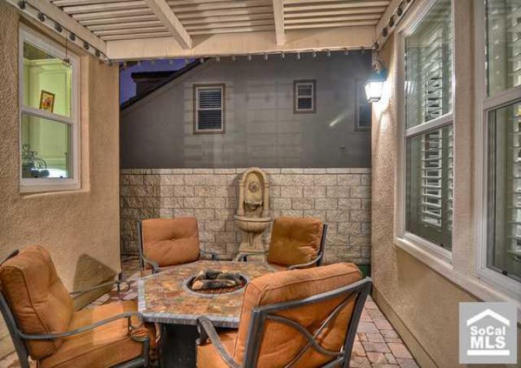 18668 Oaklawn Ln, Yorba Linda CA: 