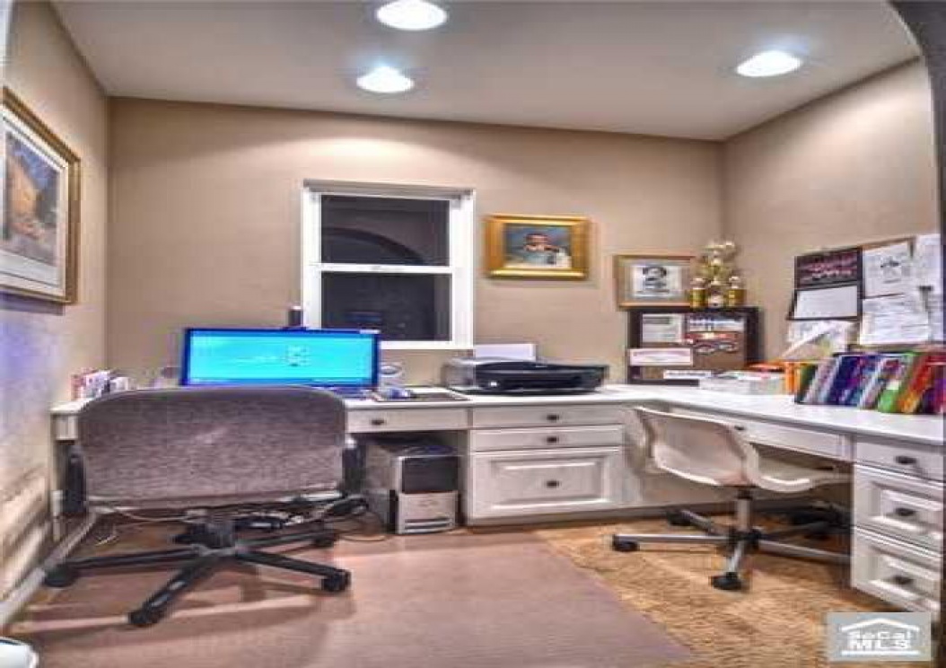 18668 Oaklawn Ln, Yorba Linda CA: 