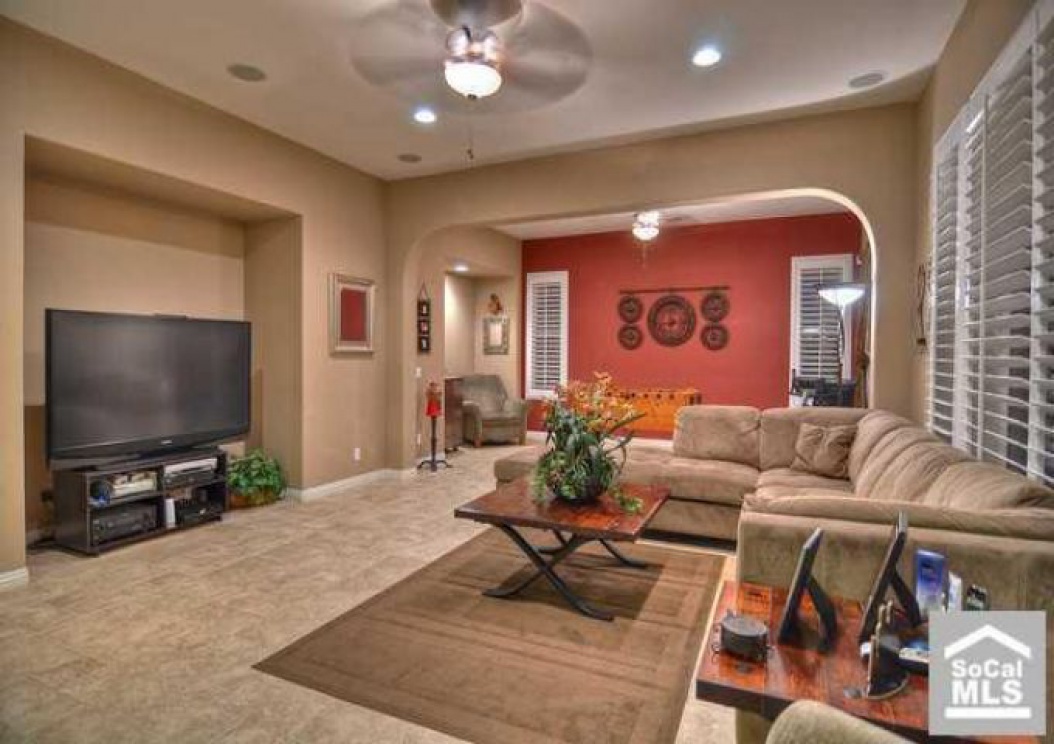 18668 Oaklawn Ln, Yorba Linda CA: 