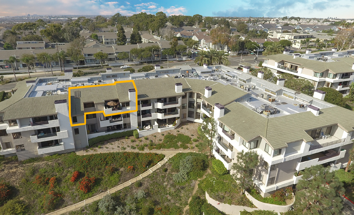 220 Nice Lane, Newport Beach CA: