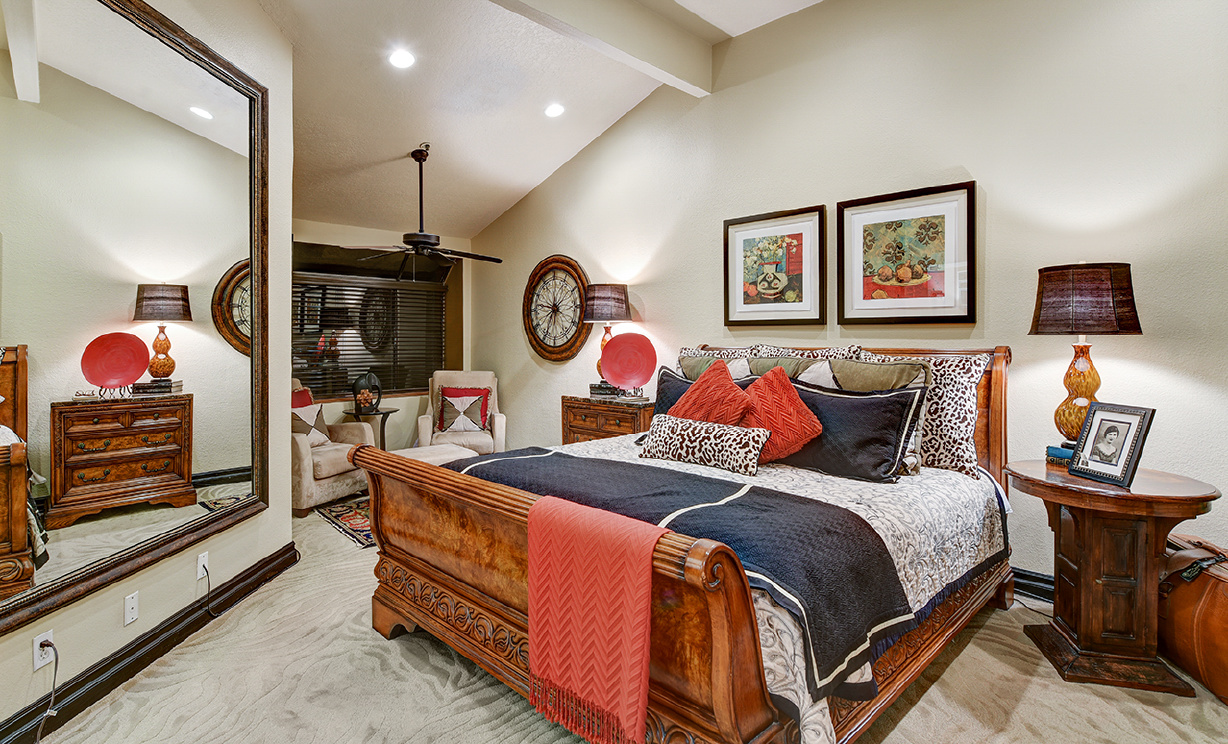 220 Nice Lane, Newport Beach CA: