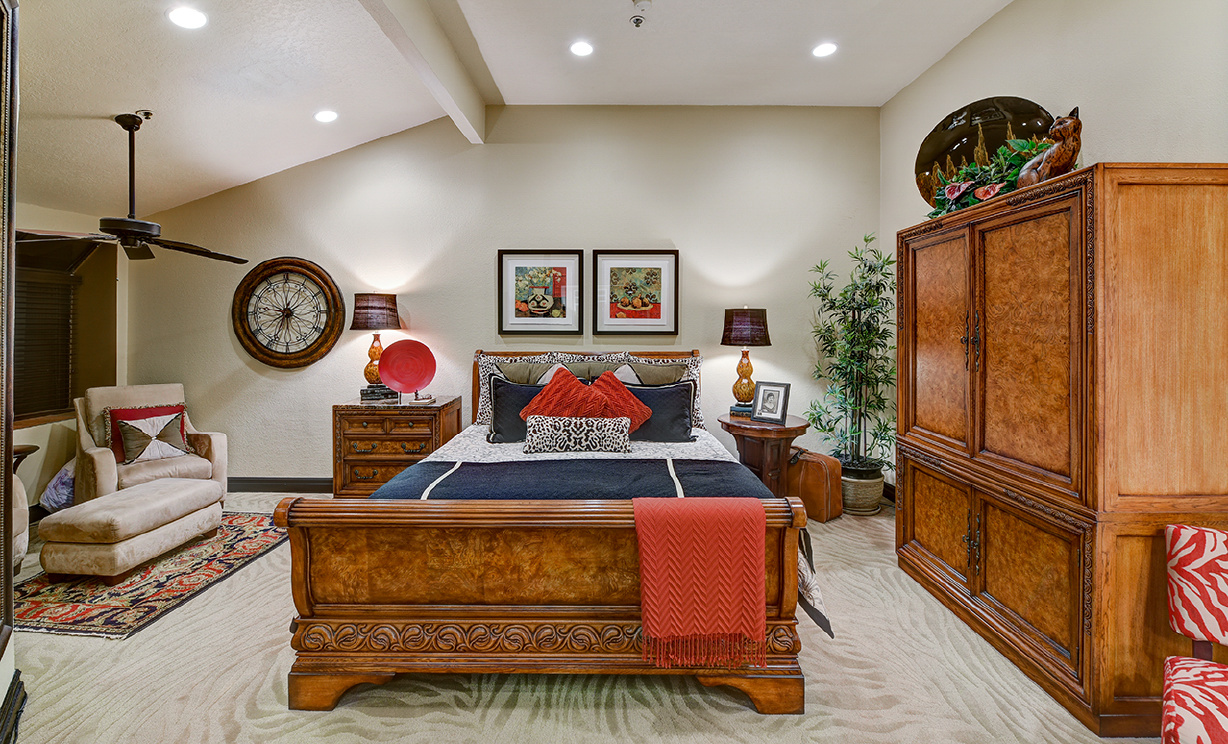 220 Nice Lane, Newport Beach CA: