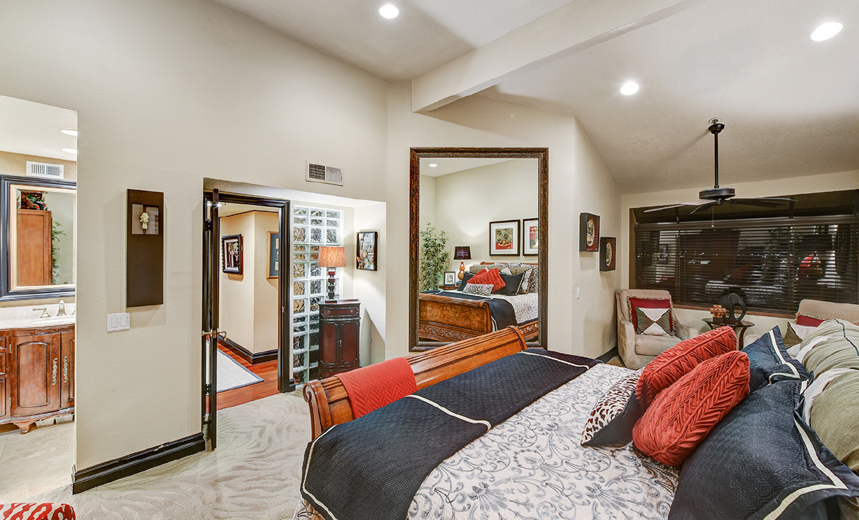 220 Nice Lane, Newport Beach CA: