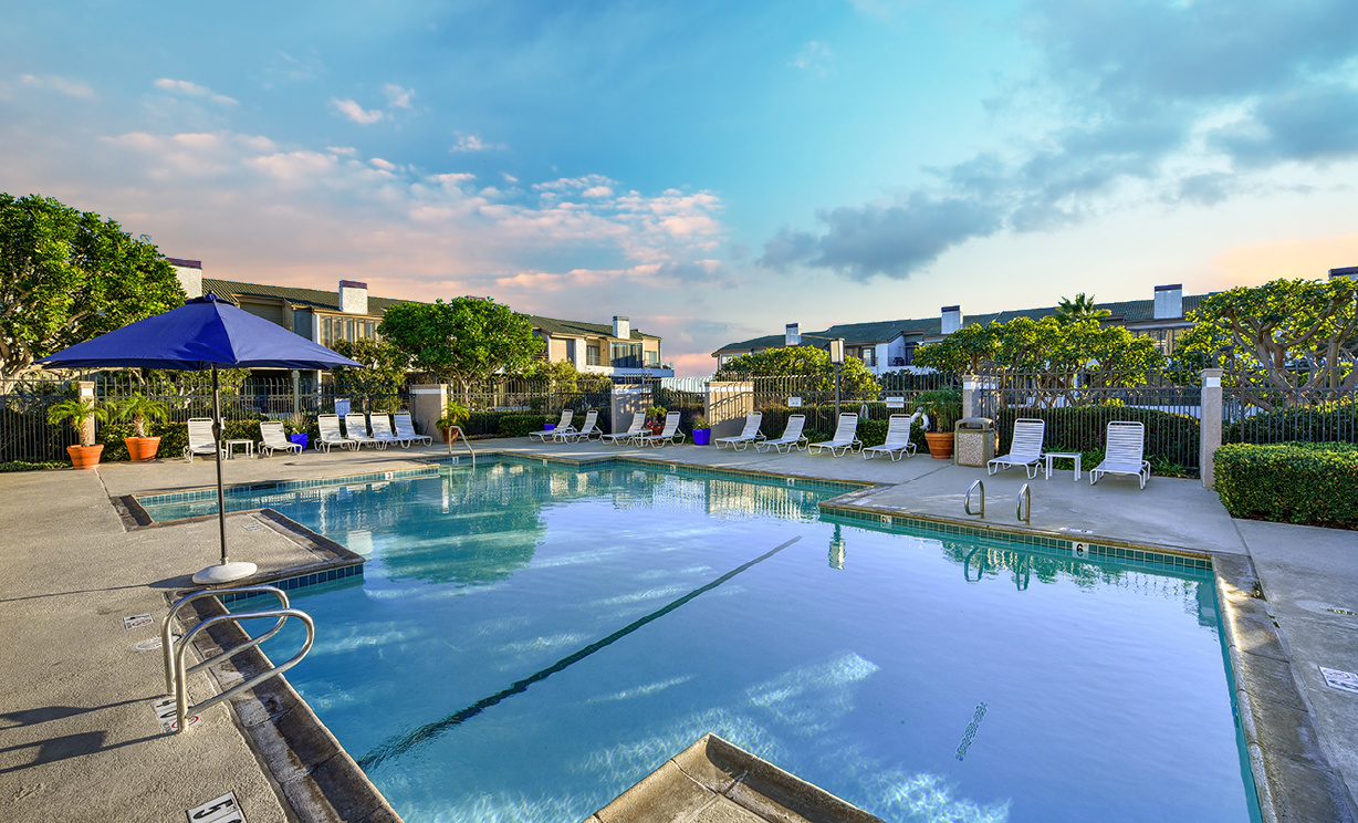 220 Nice Lane, Newport Beach CA: