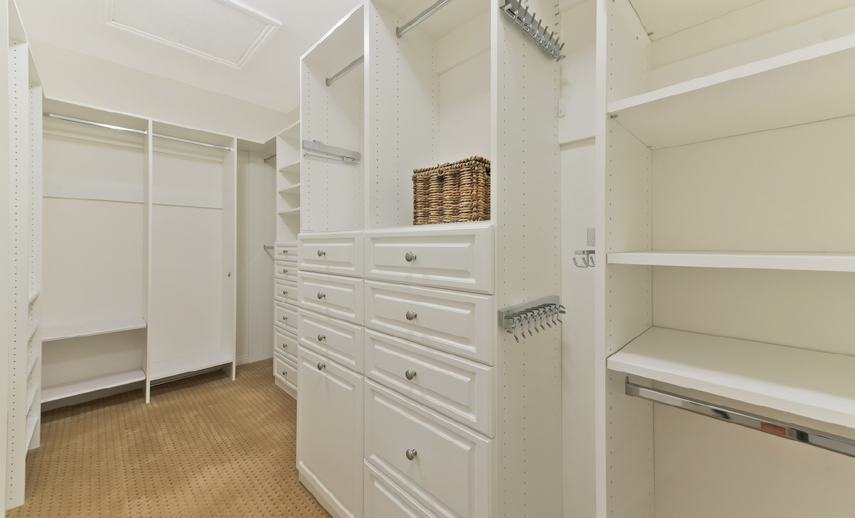 18650 Oaklawn Ln, Yorba Linda CA: