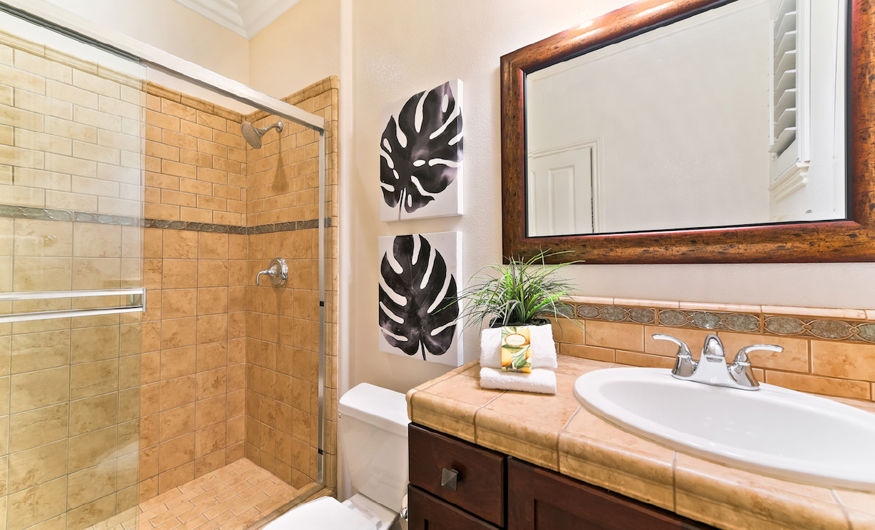 18650 Oaklawn Ln, Yorba Linda CA: