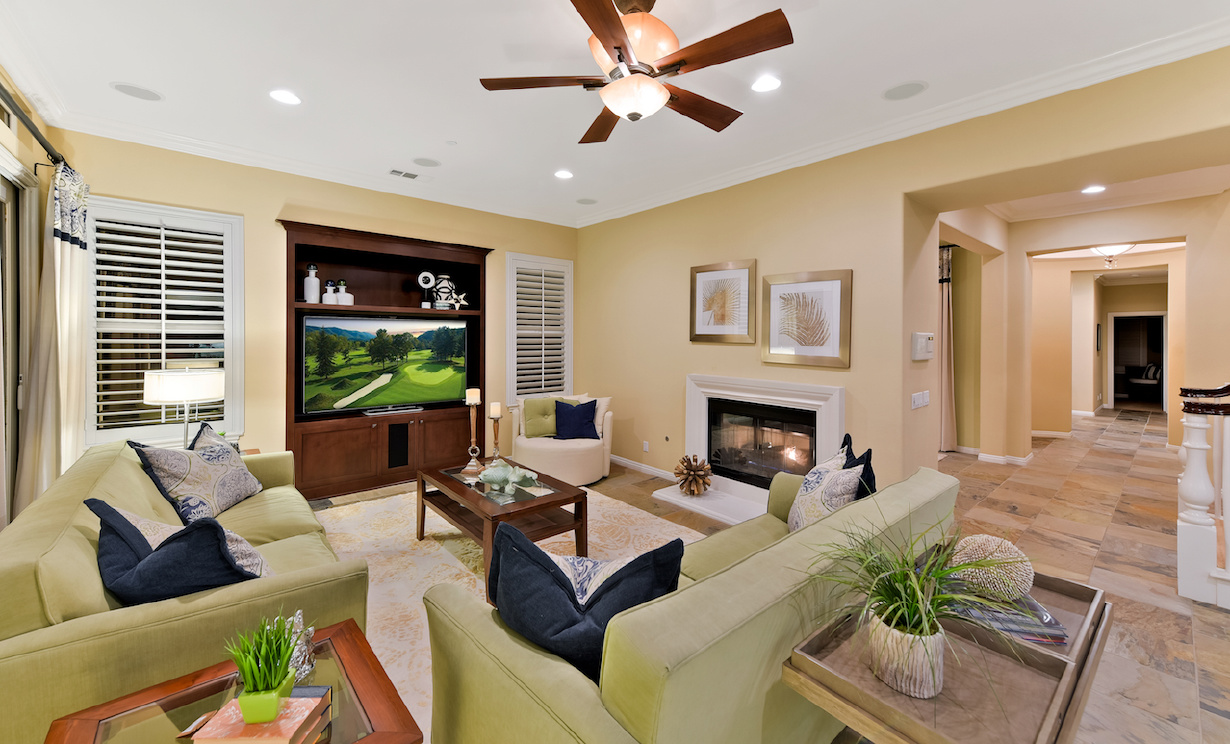 18650 Oaklawn Ln, Yorba Linda CA: