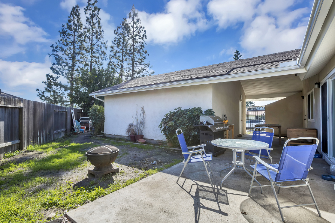 5742 Lynnbrook, Yorba Linda CA: 