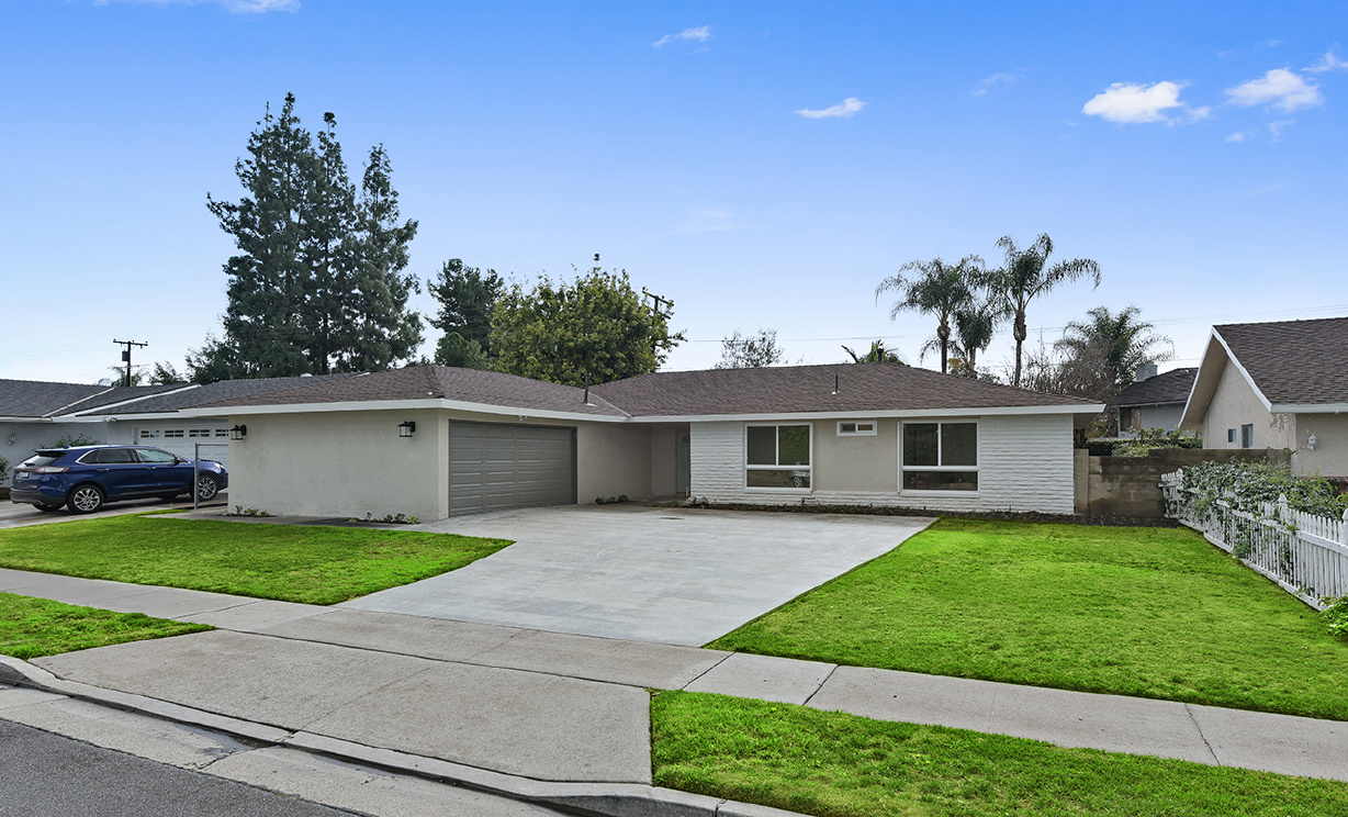 320 Somerset Drive, Placentia CA: 