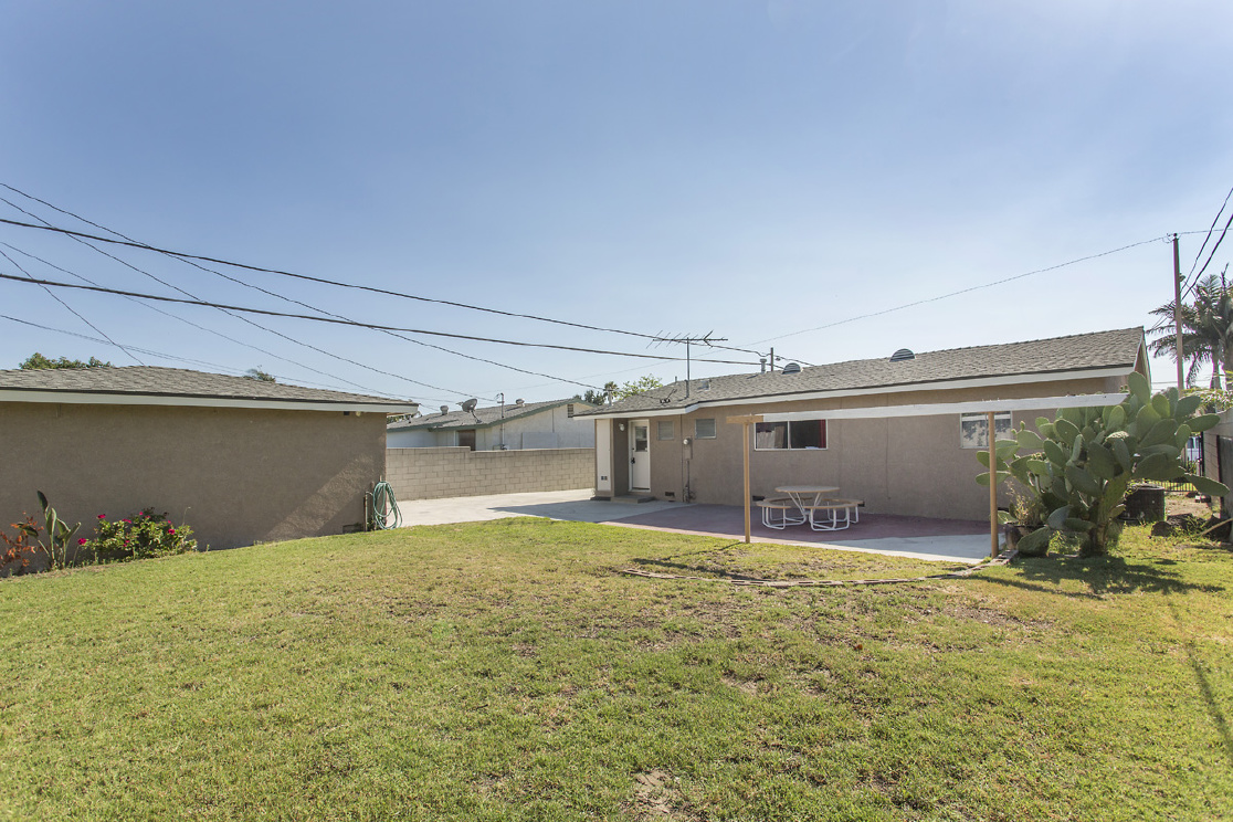 13143 16th Street, Chino CA: