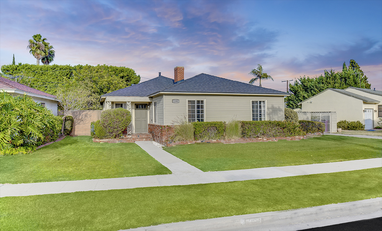 2288 Stearnlee Avenue, Long Beach CA: