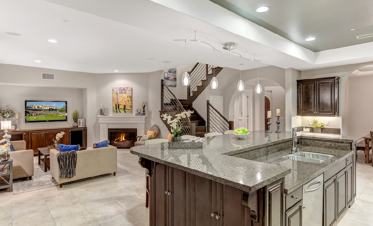 17882 Via Roma, Yorba Linda CA: