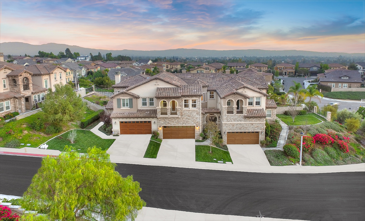 17882 Via Roma, Yorba Linda CA: