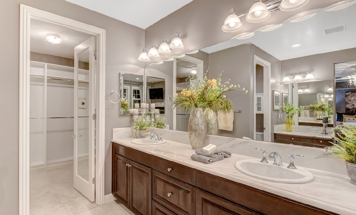 17882 Via Roma, Yorba Linda CA: