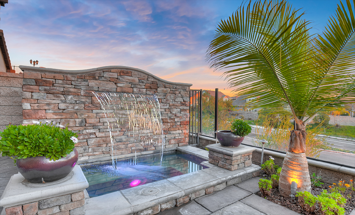 17882 Via Roma, Yorba Linda CA: