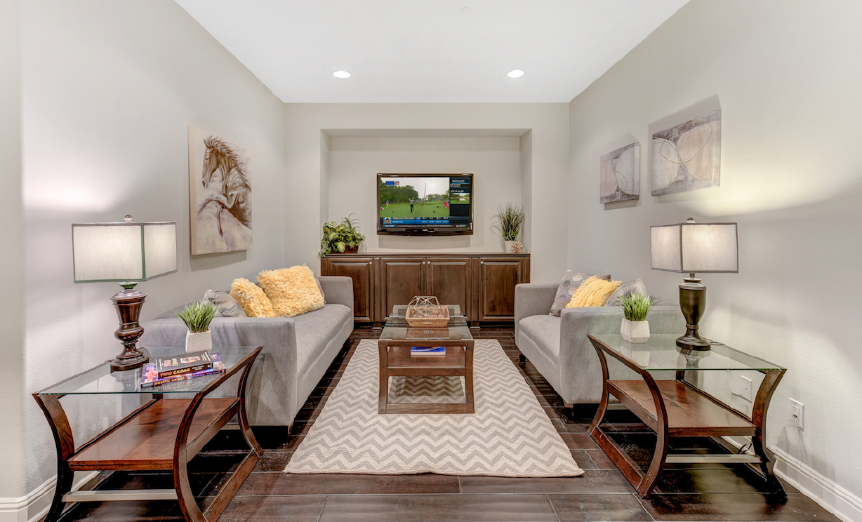 17882 Via Roma, Yorba Linda CA: