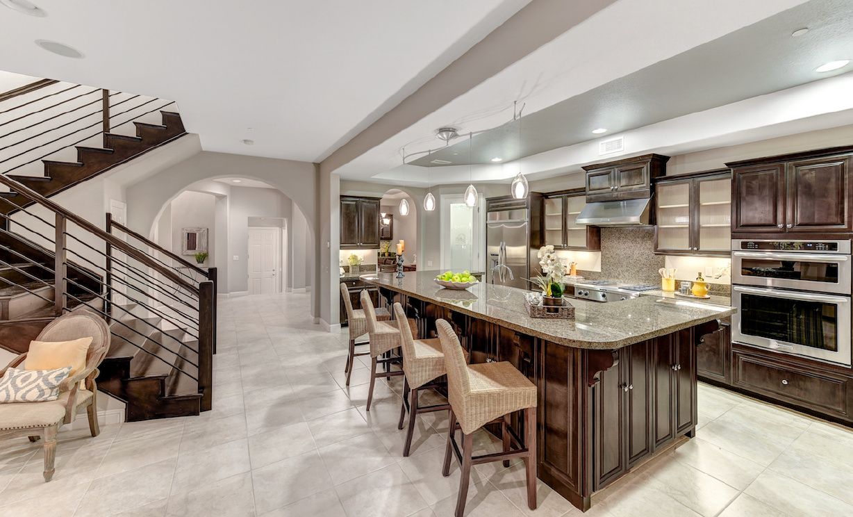 17882 Via Roma, Yorba Linda CA: