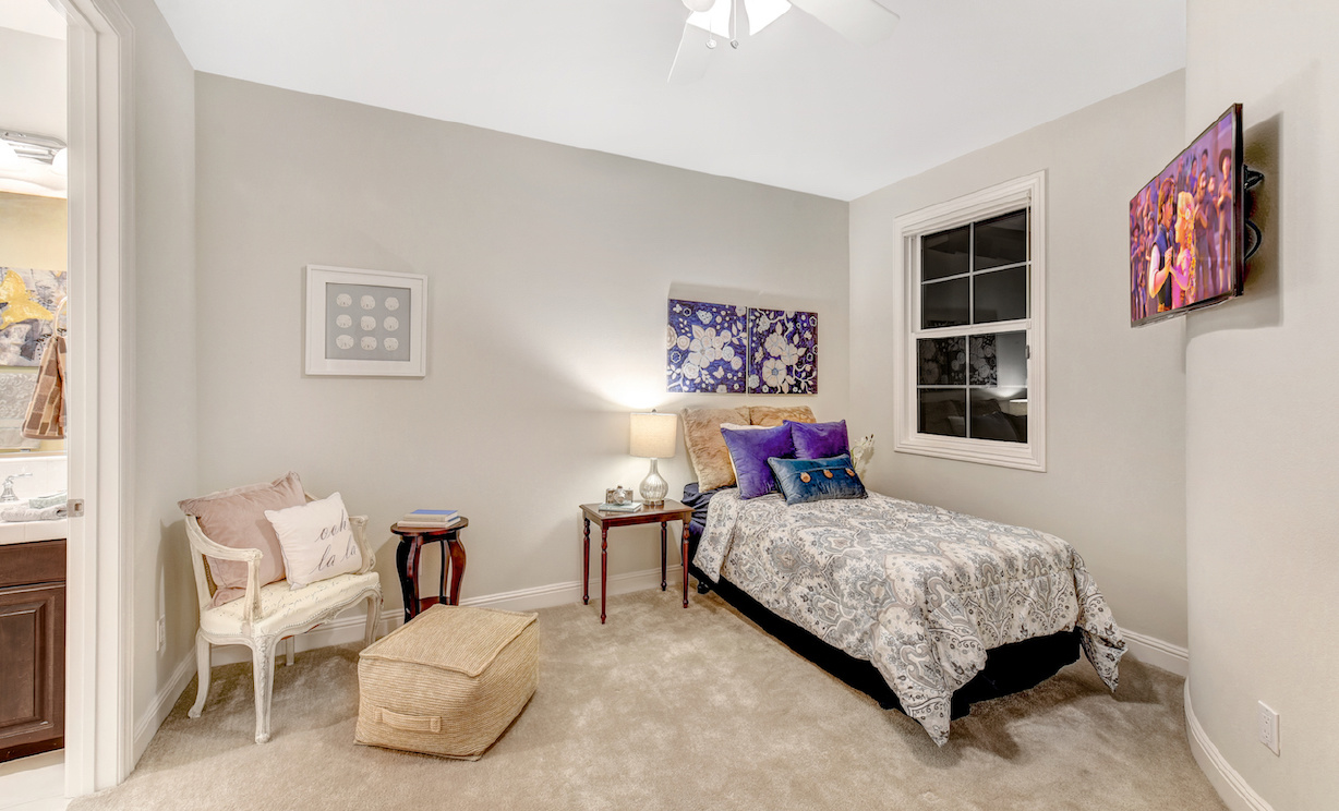 17882 Via Roma, Yorba Linda CA: