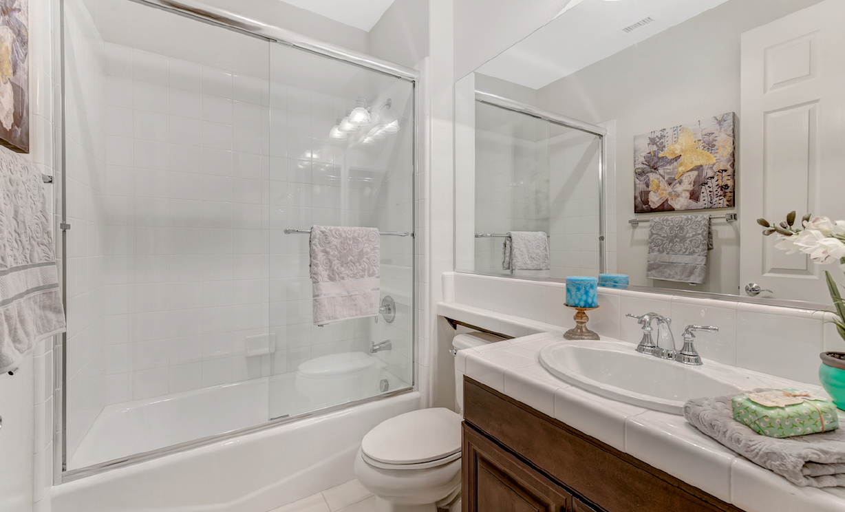 17882 Via Roma, Yorba Linda CA:
