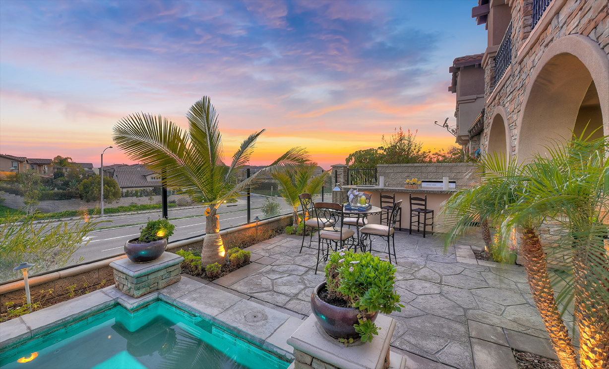 17882 Via Roma, Yorba Linda CA: