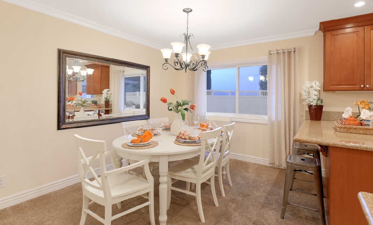 19563 Crestknoll Dr, Yorba Linda CA: 