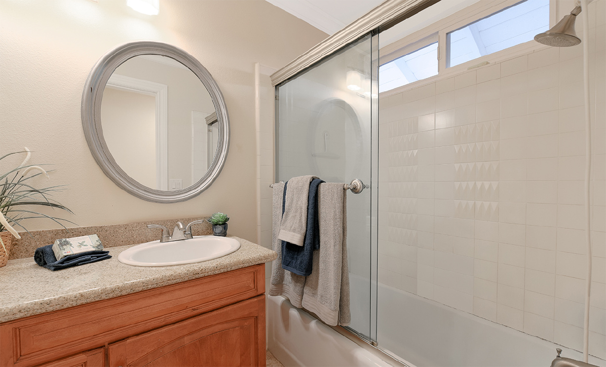 19563 Crestknoll Dr, Yorba Linda CA: 