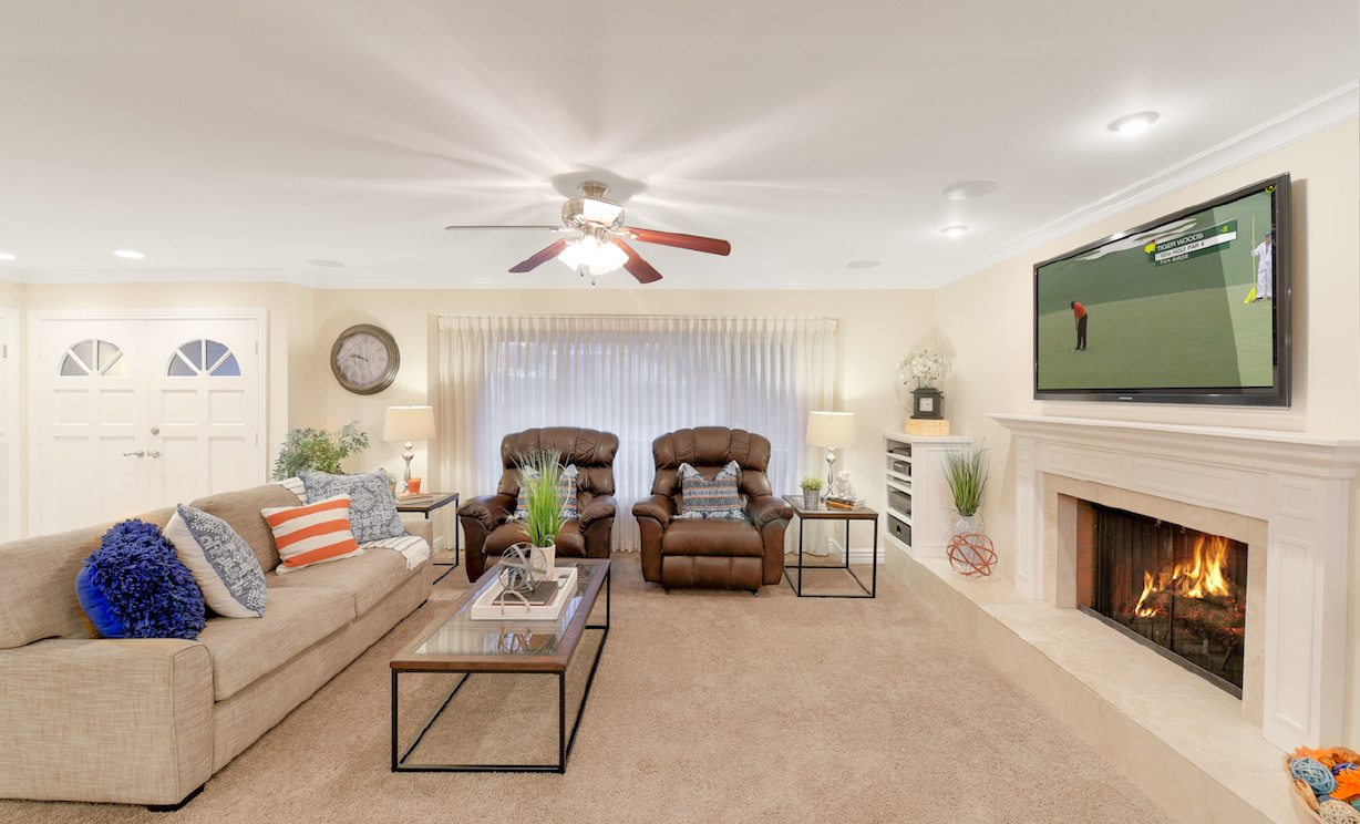19563 Crestknoll Dr, Yorba Linda CA: 