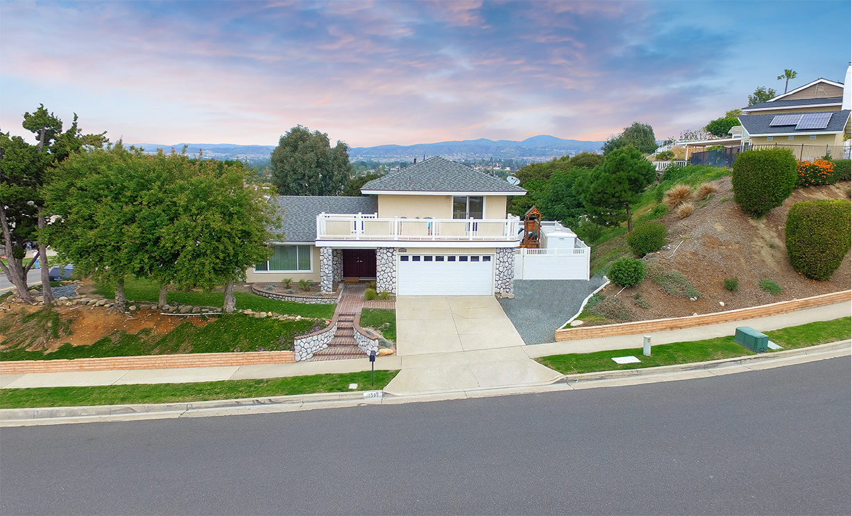 19563 Crestknoll Dr, Yorba Linda CA: 