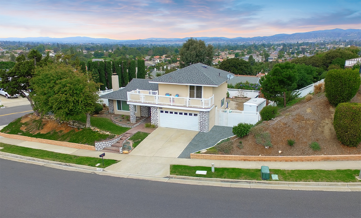 19563 Crestknoll Dr, Yorba Linda CA: 