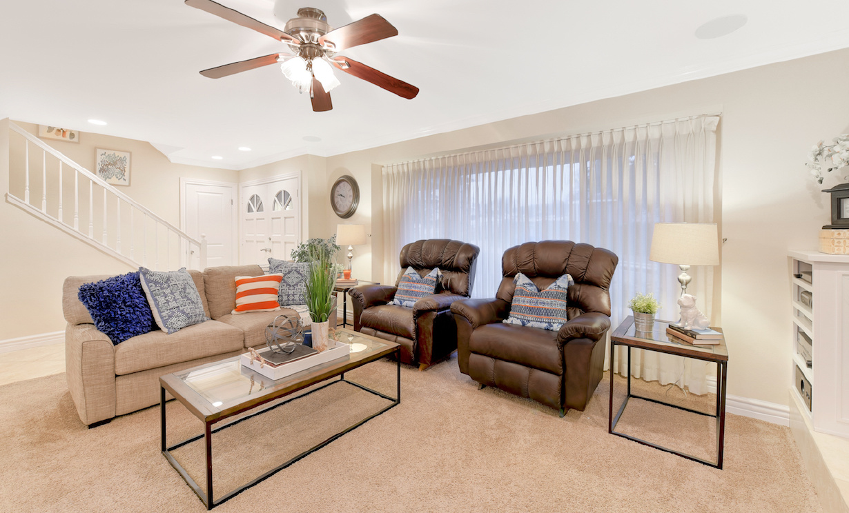 19563 Crestknoll Dr, Yorba Linda CA: 