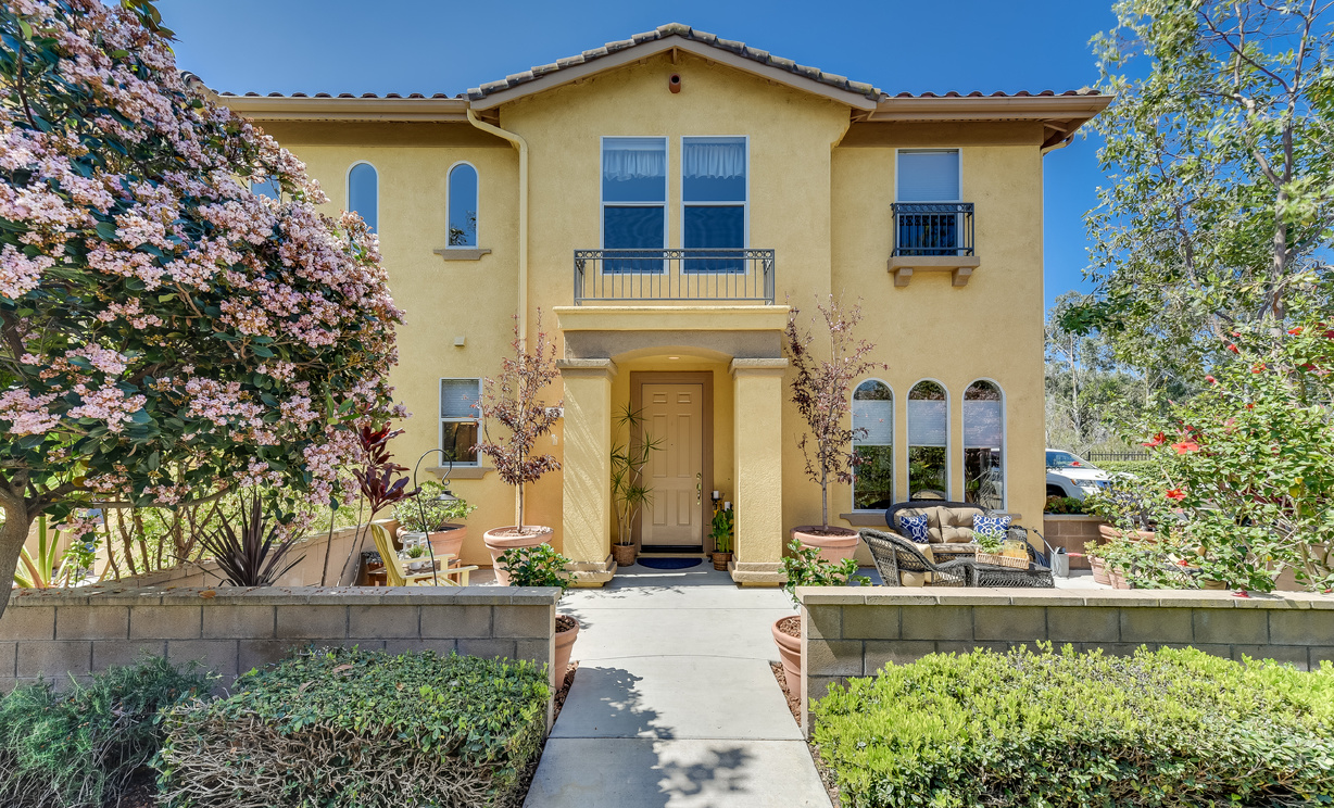 23 Mineral King, Irvine CA: 