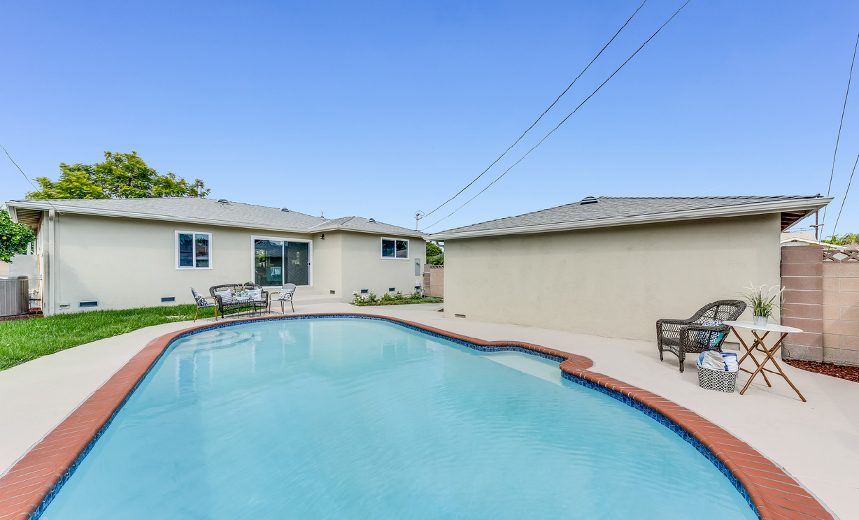 15856 Garydale Drive, Whittier CA: 