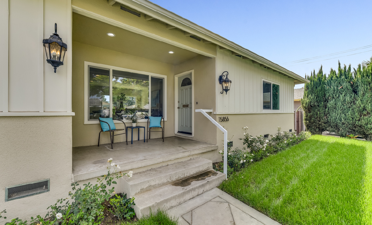 15856 Garydale Drive, Whittier CA: 