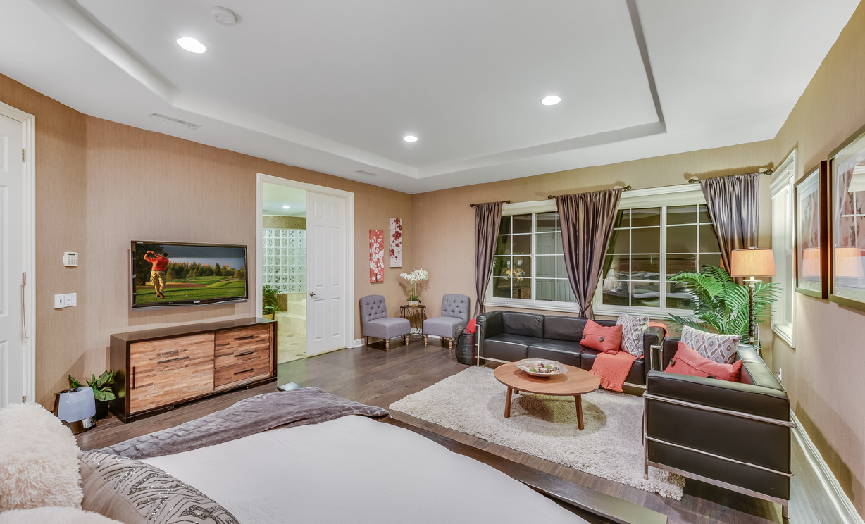 3846 Zaharias, Yorba Linda CA: 