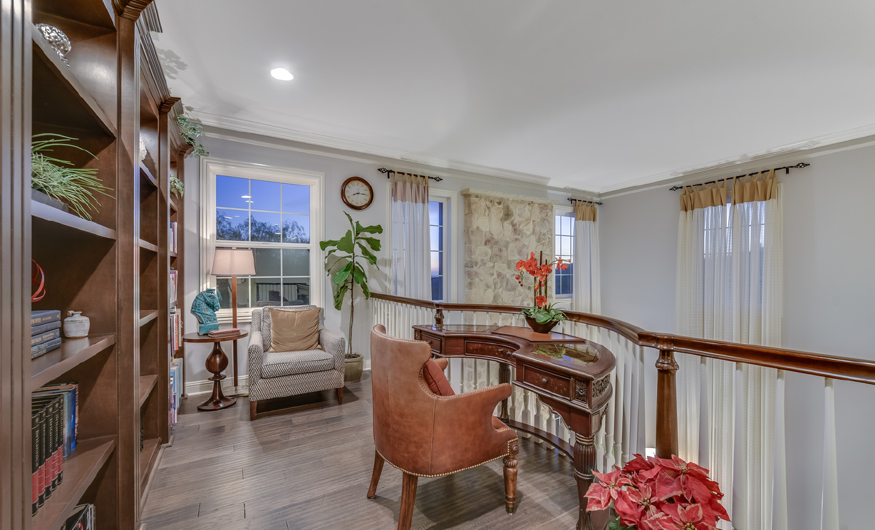 3846 Zaharias, Yorba Linda CA: 