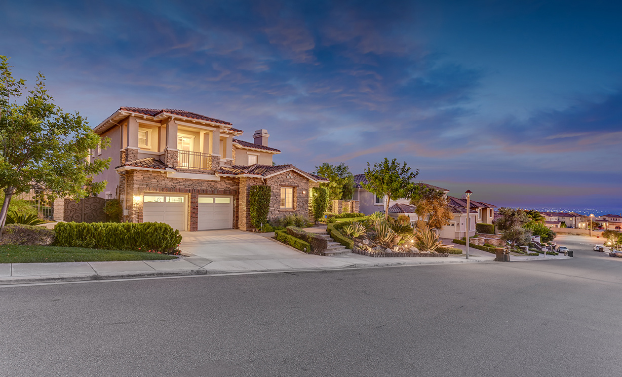 3846 Zaharias, Yorba Linda CA: 
