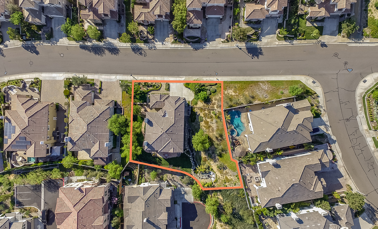 3846 Zaharias, Yorba Linda CA: 