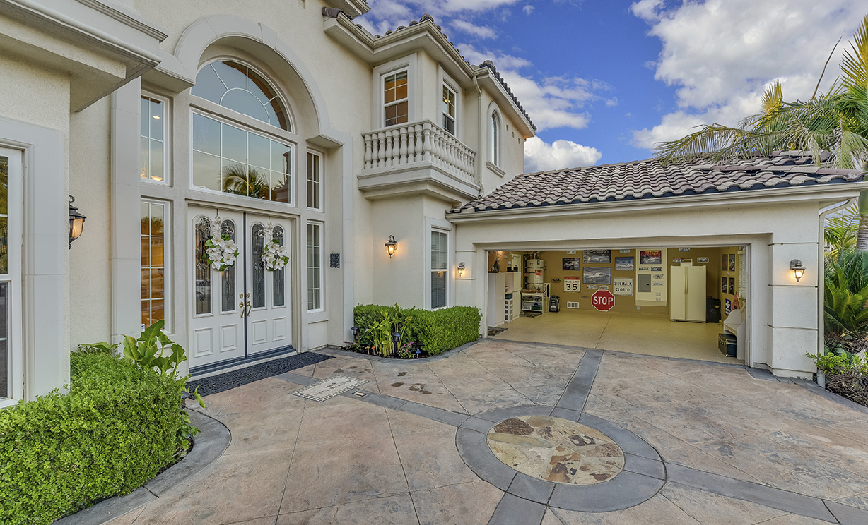 3285 Primrose Lane, Yorba Linda CA: 