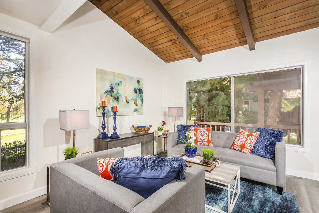 1000 W Macarthur Boulevard, Santa Ana CA: 