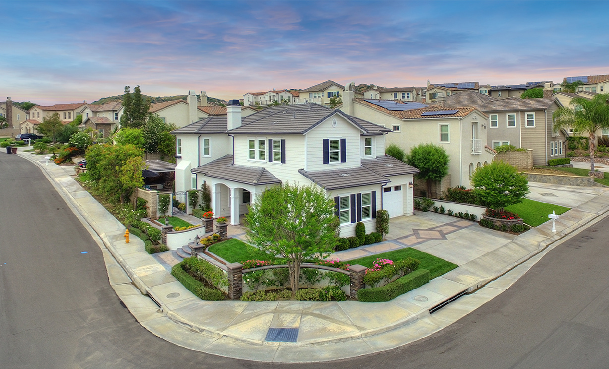 18621 Oaklawn Ln, Yorba Linda CA: 