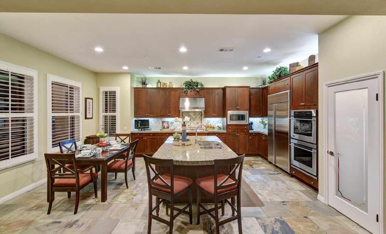18621 Oaklawn Ln, Yorba Linda CA: 