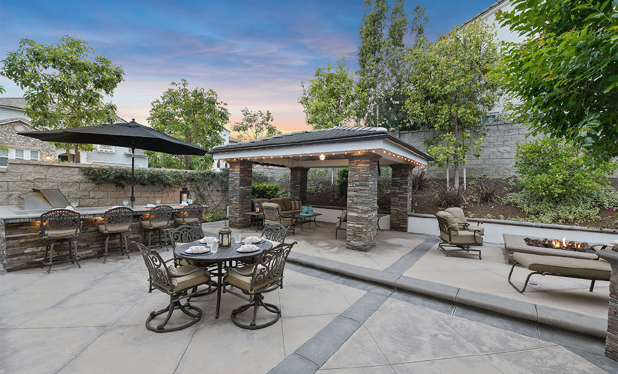 18621 Oaklawn Ln, Yorba Linda CA: 