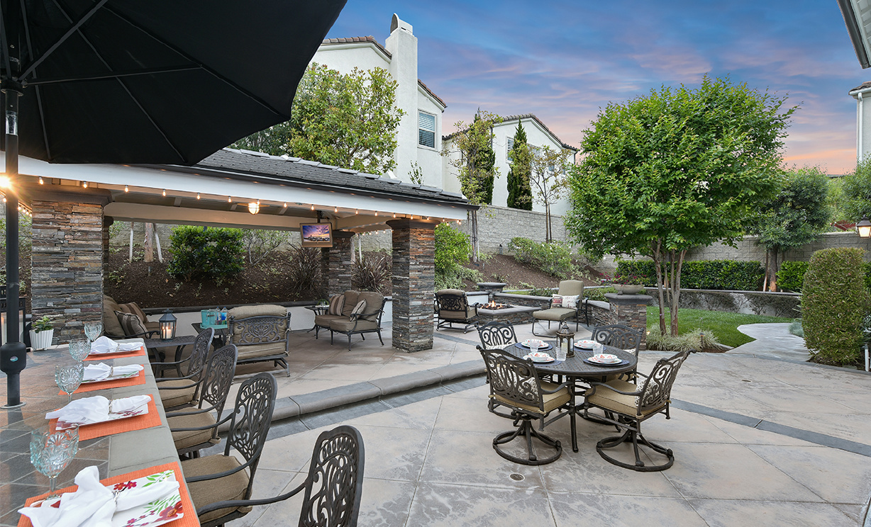 18621 Oaklawn Ln, Yorba Linda CA: 