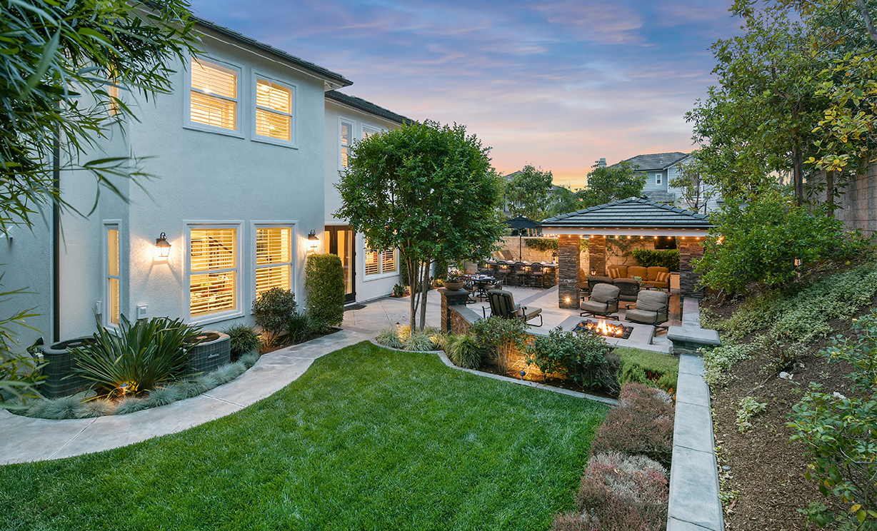 18621 Oaklawn Ln, Yorba Linda CA: 