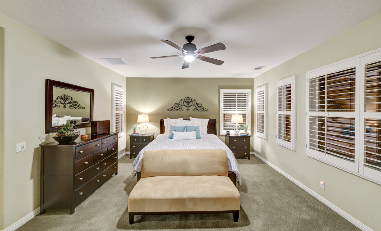 18621 Oaklawn Ln, Yorba Linda CA: 