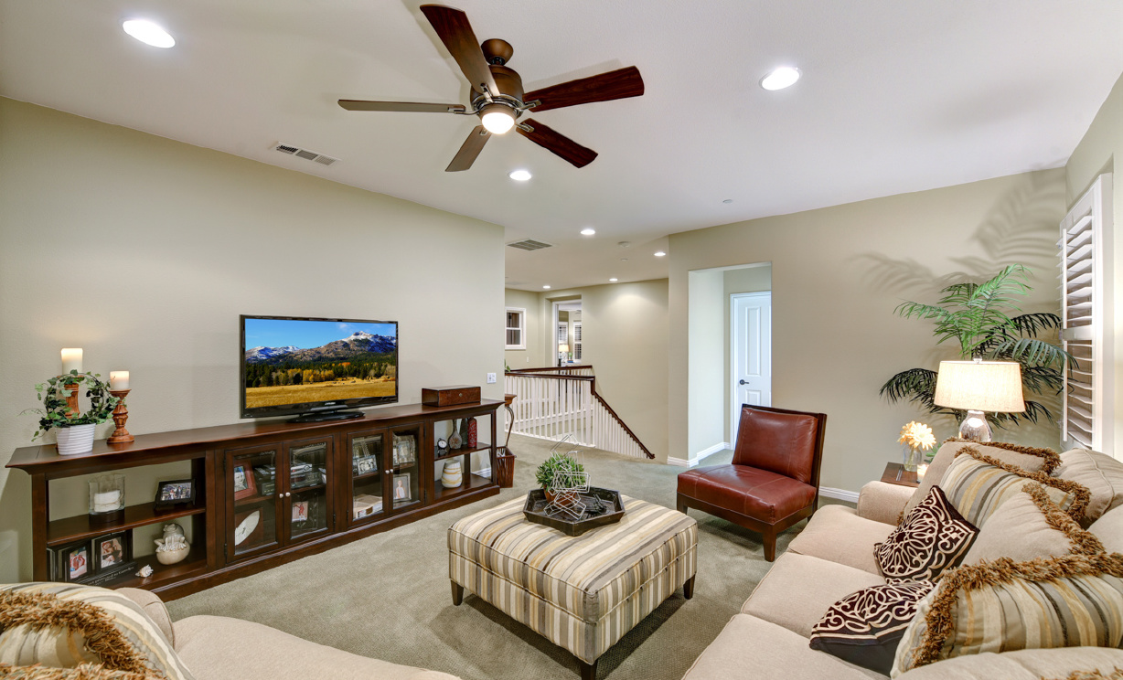 18621 Oaklawn Ln, Yorba Linda CA: 