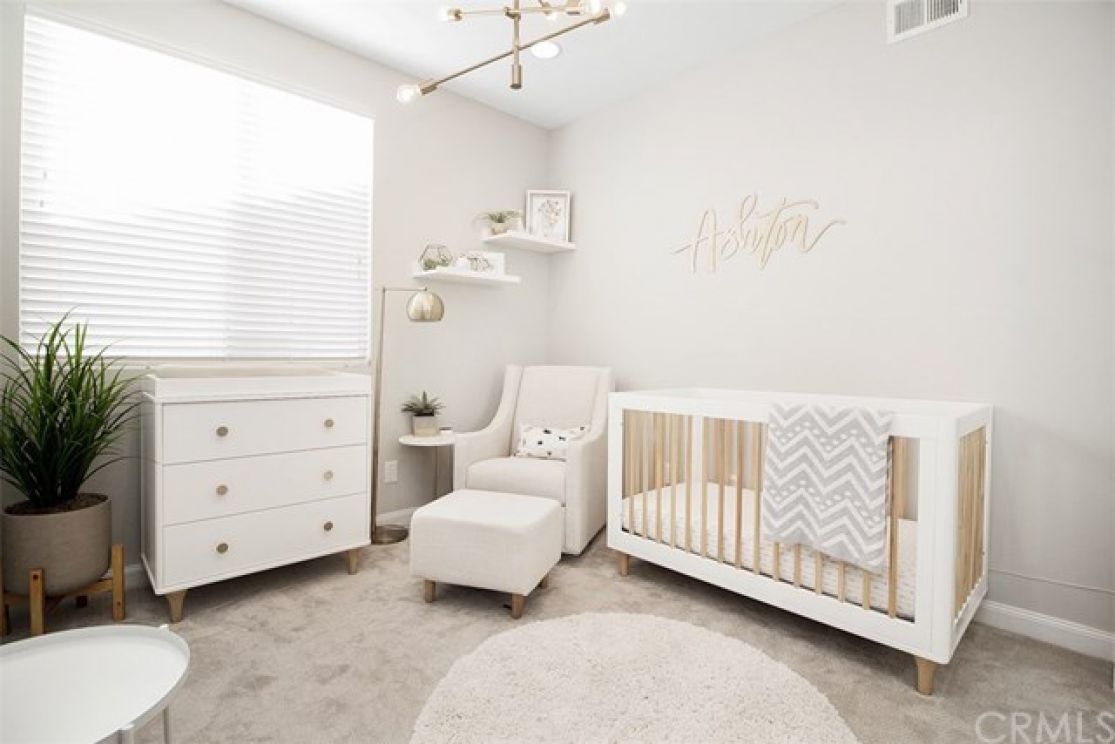 2279 De Sutter Drive, Tustin CA: